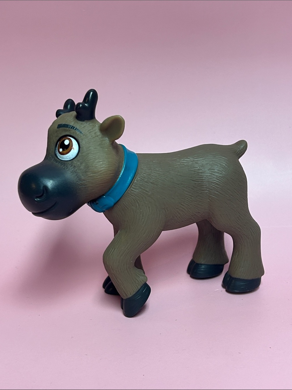 🔥🔥Disney Frozen Baby Sven The Reindeer 4 Inch PVC Figure